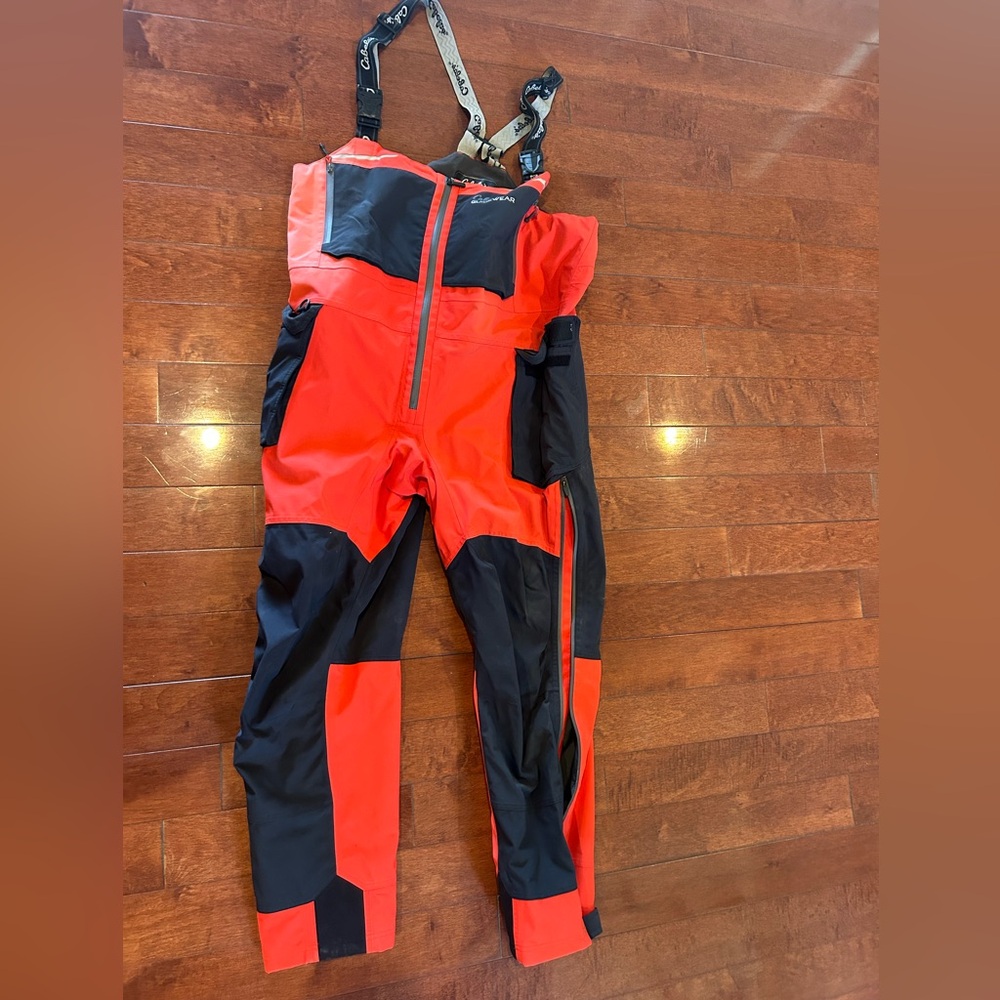 Cabela’s guide wear bibs